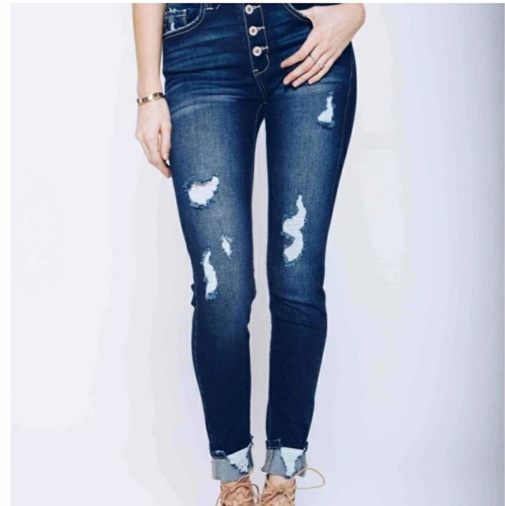 Kancan Medium Wash Distresses Skinny Jean